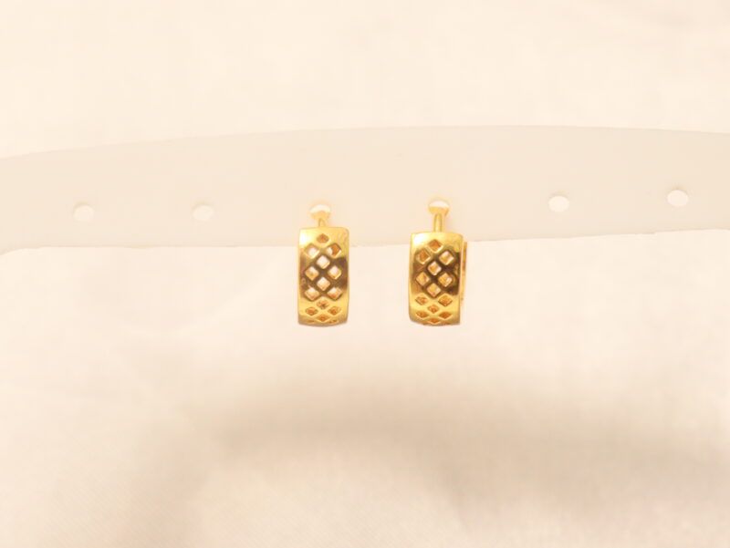 Ring Stud