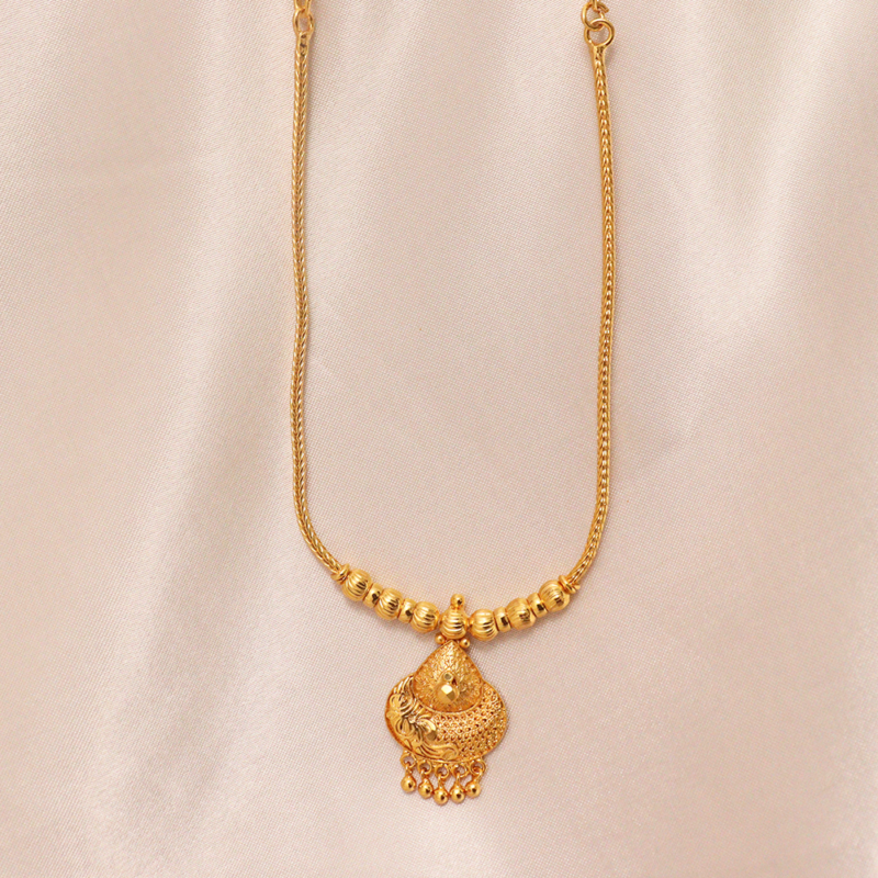 Non Idol With Beaded Pendant With Chain - Image 2