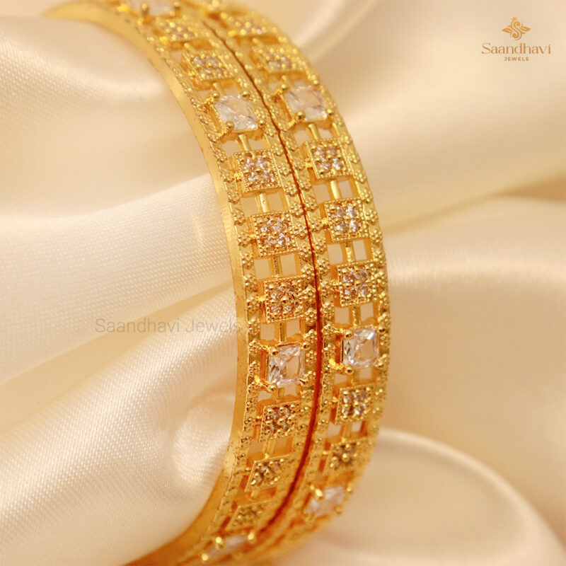 Radiant Elegance Bangle - Image 2