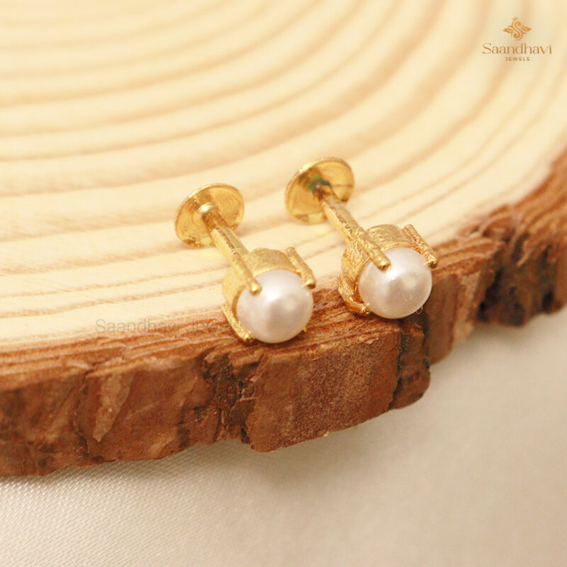 Luminous Pearl Buds