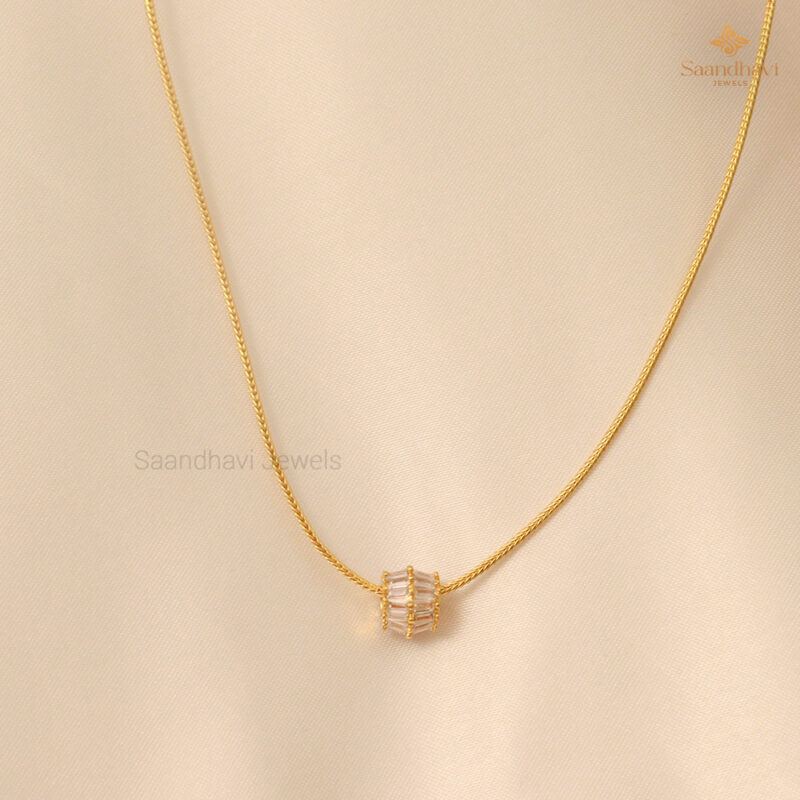 Sparkling Cylinder Pendant Chain - Image 2